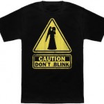 Doctor Who Weeping Angel Caution Don't Blink Sign T-Shirt