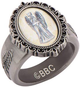 Weeping Angel Cameo Ring